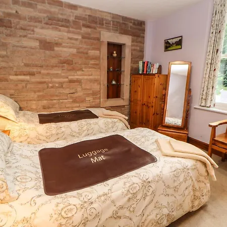 Holiday home Holly *