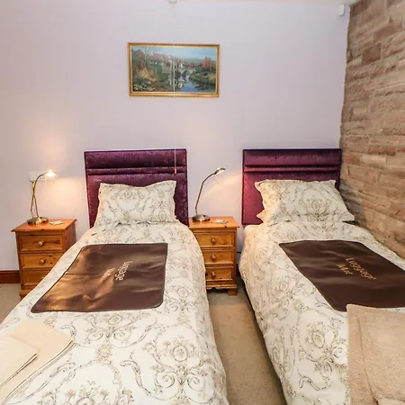 Holly Holiday home *